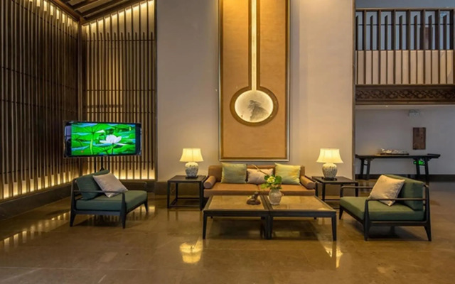 Jiuhua Mountain Dongya Hotel