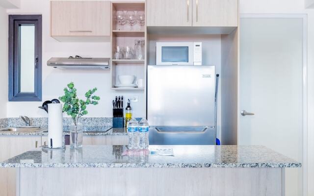 w Beautiful Loft in Santa Ana
