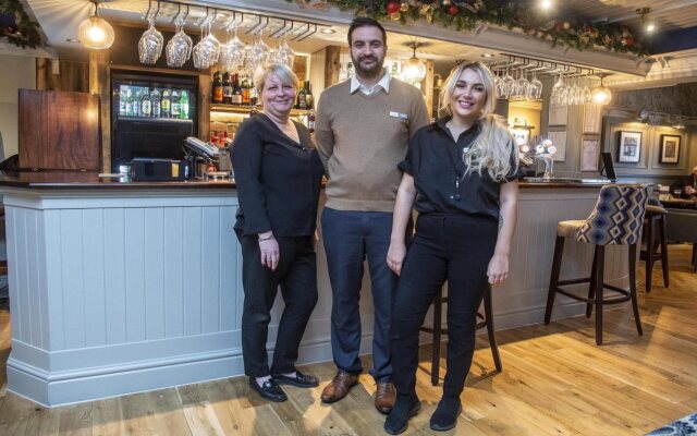 Kings Head by Chef & Brewer Collection