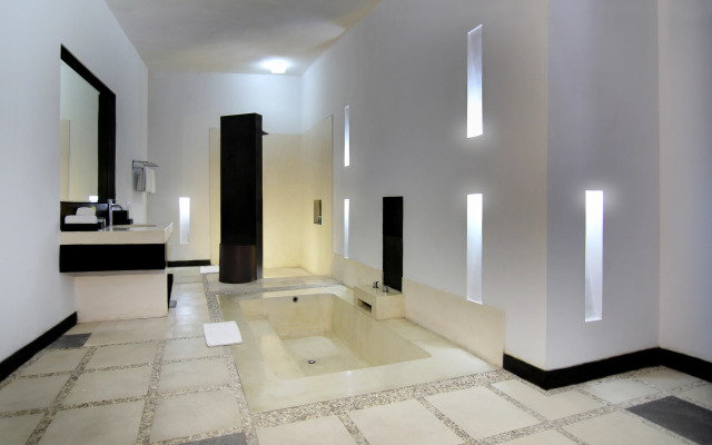 The Seminyak Suite - Private Villa