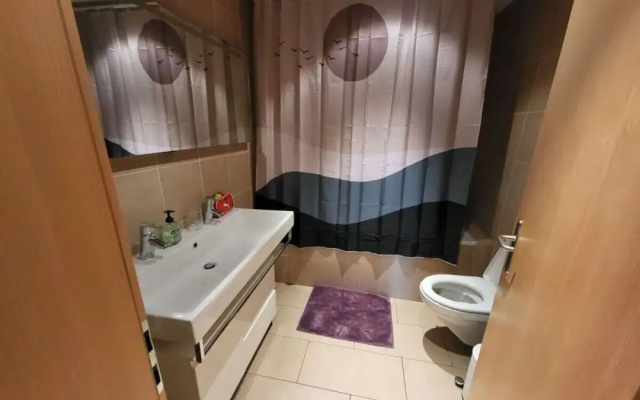 Chalet Brunnen 1st Floor – Bathroom – Grindelwald