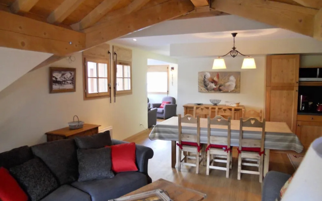 Fermes DE L'archaz B201 : 4 Pièces 8 Personnes / 4 Rooms 8 People