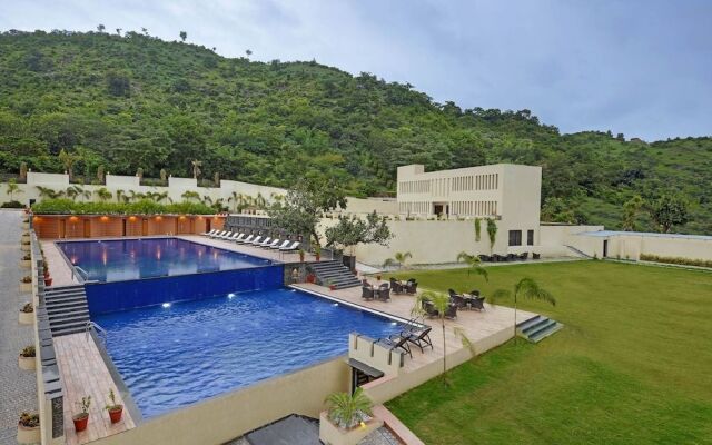 The Kumbha Residency-Luxury Resort and Spa