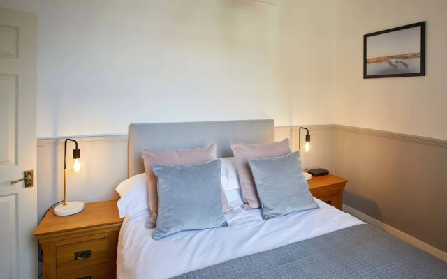 Host Stay Havelock Place Apartment