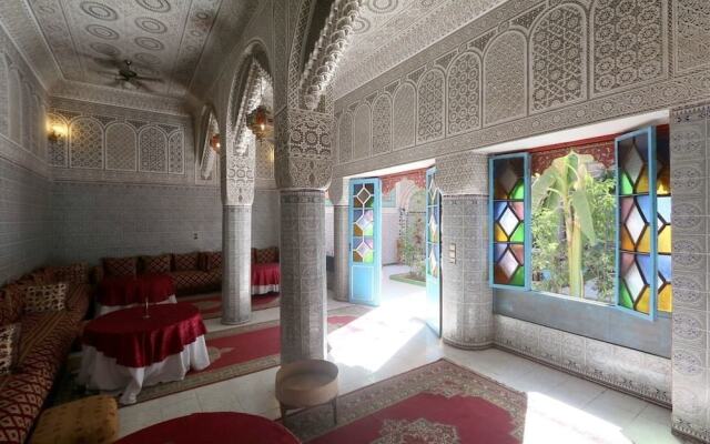 Riad Carole