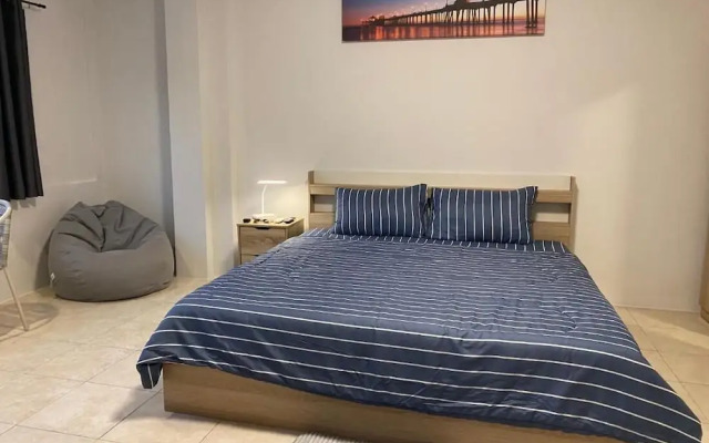 84 Bar ve Konuk Evimiz