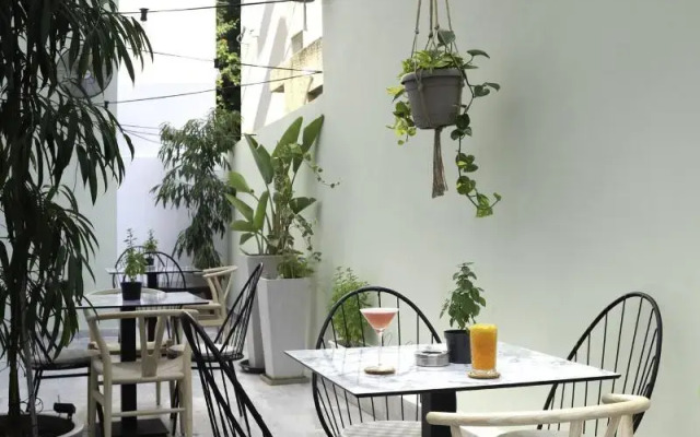 Roseum Boutique Hotel