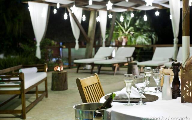 Casa Bonita Tropical Lodge