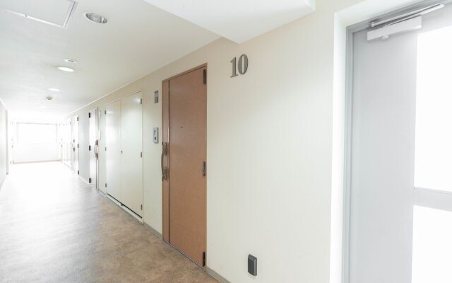 Shinsaibash East Nana Apartment · Junan