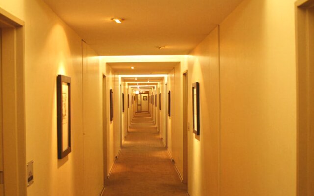 Diamond Lodge