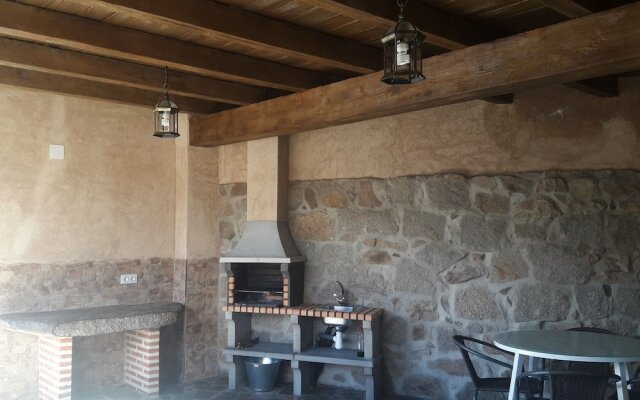 Fantastic Holiday Home in Avila<u+200e> Castile-leon With Jacuzzi
