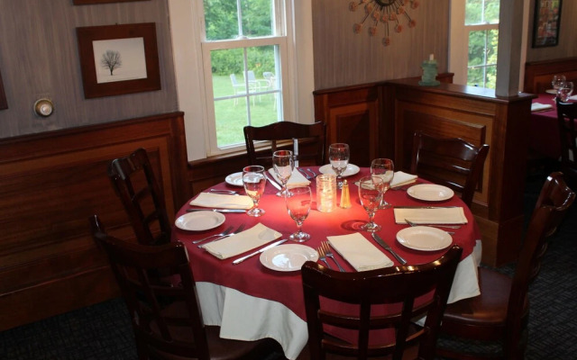 Catskill Seasons Inn