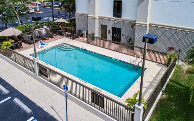 Hampton Inn & Suites Fort Myers-Estero/FGCU
