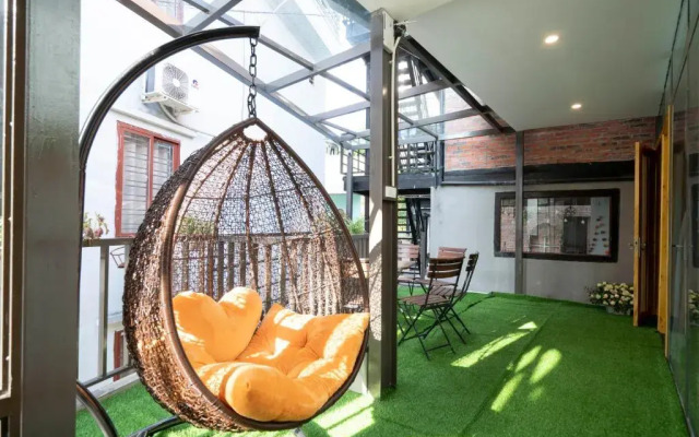 Private Room in Halong City Center - HANZ Almor2