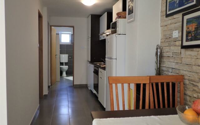 Apartments Maialena-modernly Furnished and With Nice Garden