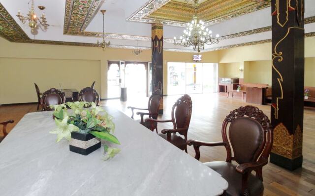 Airy Carturtunggal Laksda Adisucipto 6 Yogyakarta