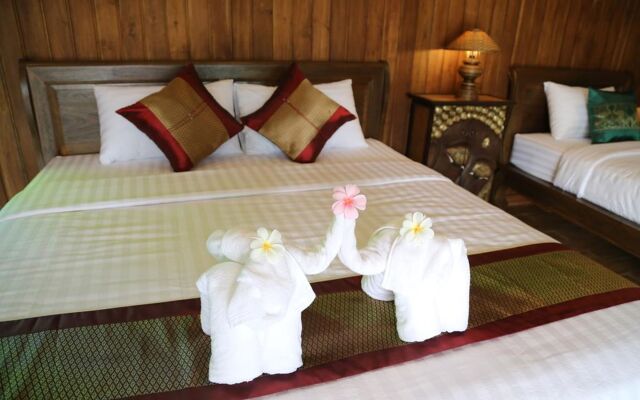 Sawasdee Sukhothai Resort