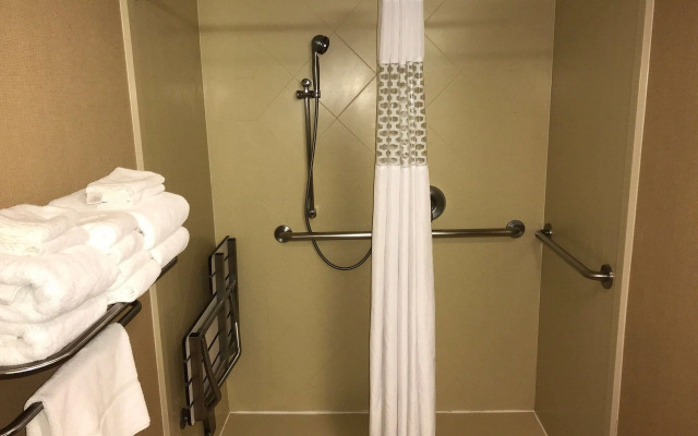 Hampton Inn & Suites Austin - Lakeway