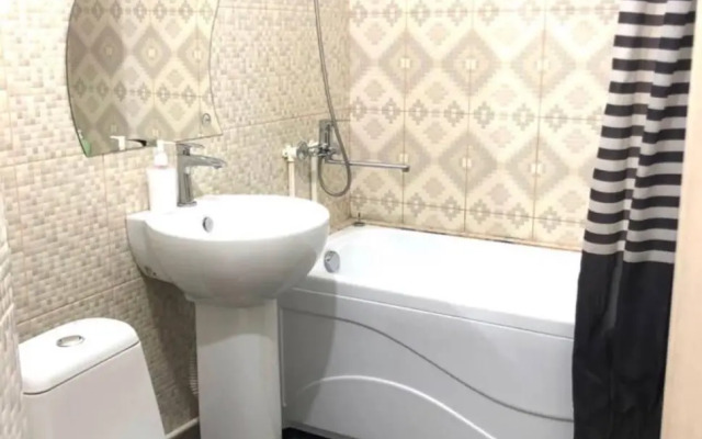 Апартаменты на улице Каландаришвили 38Бс1