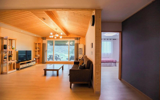 Pohang Haneulbyeoliyagi Pension