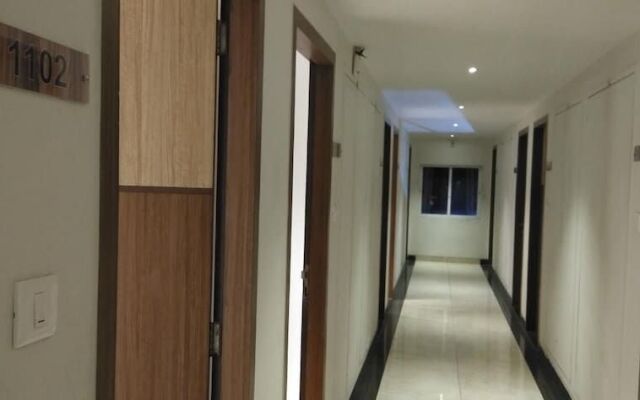 Seasons Hotel