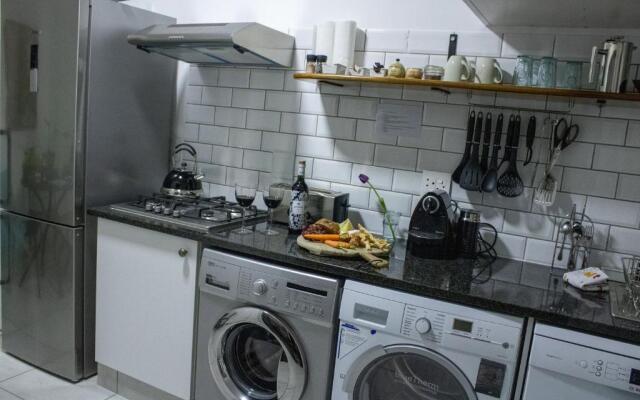 5 Rembrandt Guesthouse