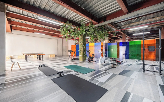 Guangzhou Tianhe Taikoo Hui Rezenxuan Hotel