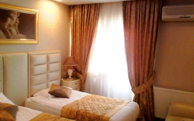 Golden Boutique Hotel