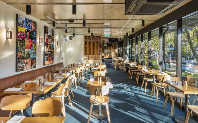Avani Melbourne Jazz Corner Residences
