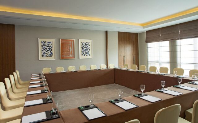 Sheraton Bailuhu Resort, Huizhou