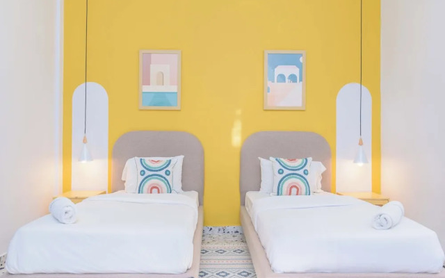 Flame 3-Bedroom Apartment in Mar Mikhael