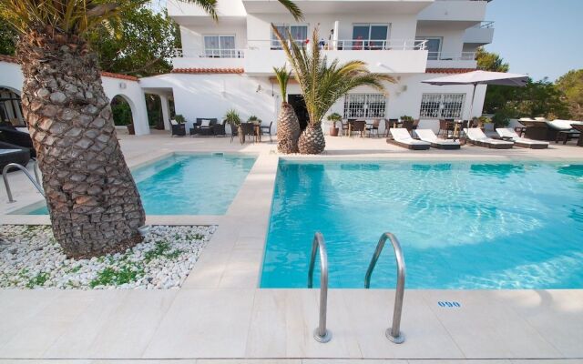 Secret Oasis Ibiza- Adults Only