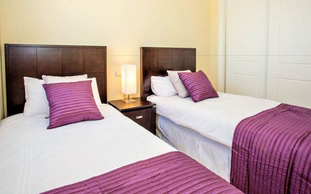 Relaxing 2 Bed 2 Bath - Sea and golf views DL24