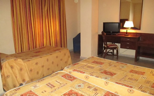 Hotel Perales