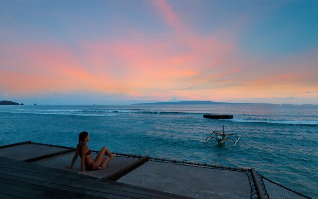 Villa Manis Beachfront