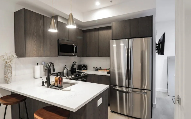 Unit 1 Stylish Studio