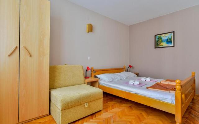 Apartments Srzentic