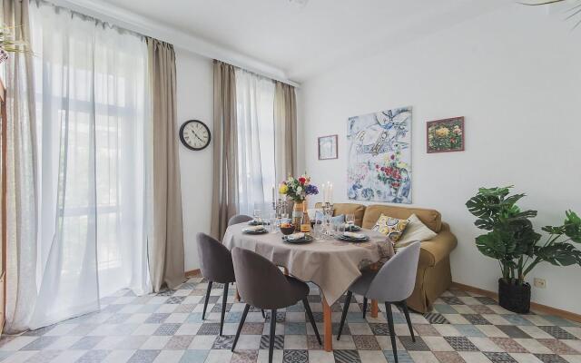 GMApartments (ДжиЭмАпартментс) на улице Тверская 6 строение 1