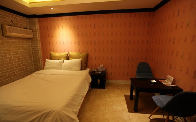 Theme 21 Motel