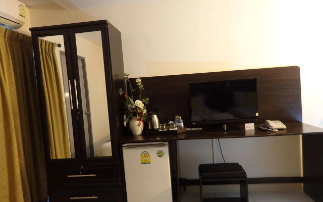 Pohseen Hotel