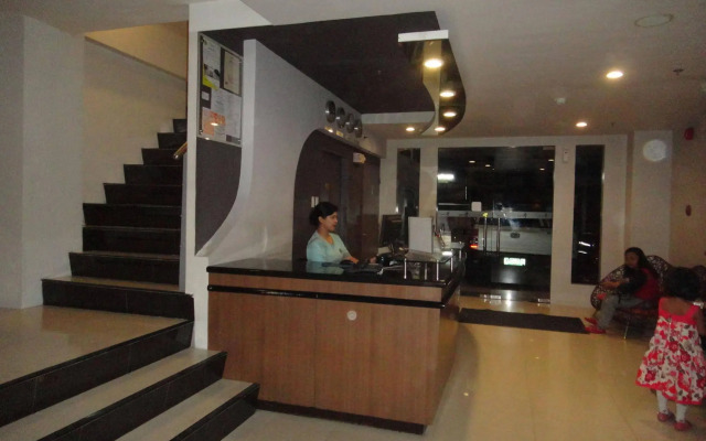 Premiere Citi Suites