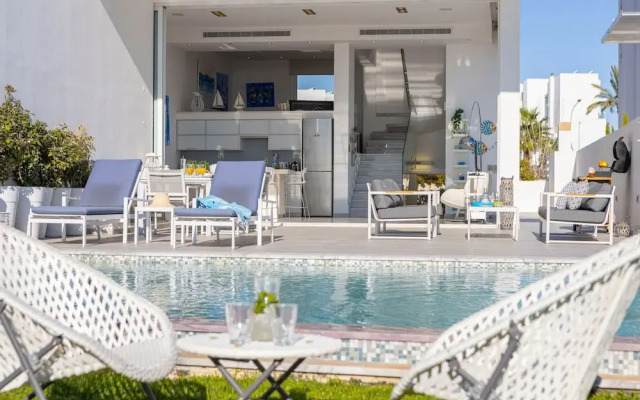 Protaras Elaia Luxury Seafront Villa