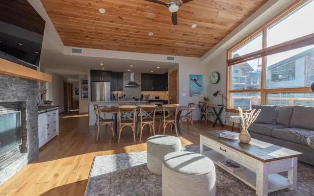 3 - Bedroom Penthouse