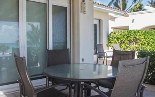 Caribe DOS  Villa by ChezPlaya