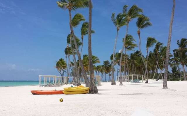 Caribbean Experience Playa Bavaro 2r. (05)