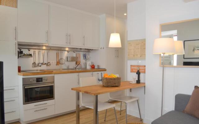 RH Factory 15, Lisbon Apartment
