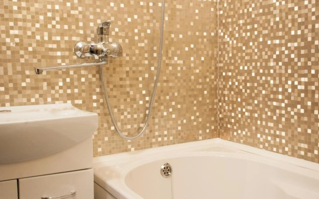 Scandinavian Poltava Apartments with 2 rooms, 3 beds 1 sofa