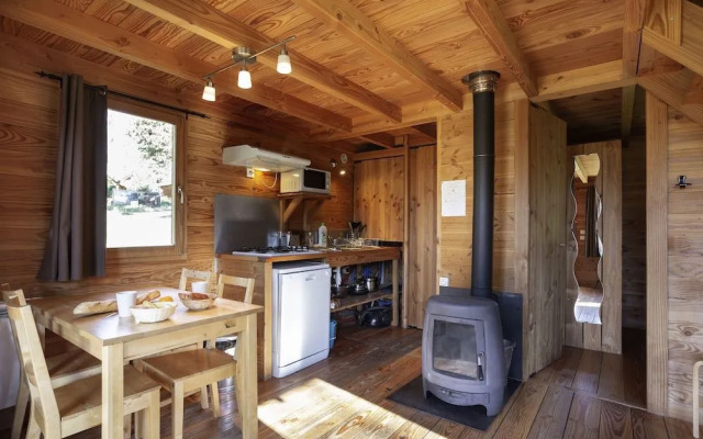 Village Huttopia Lanmary