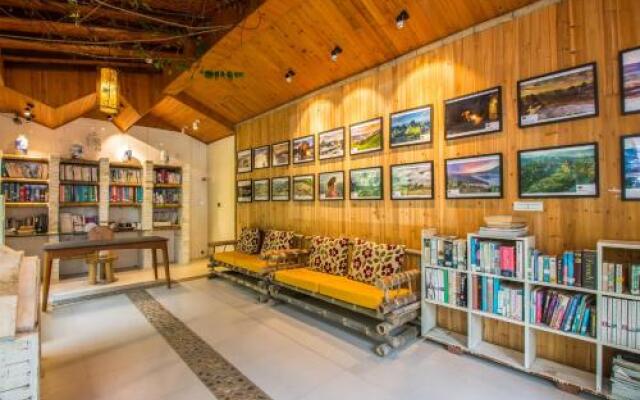 Yang Shuo CTN Courtyard Hotel