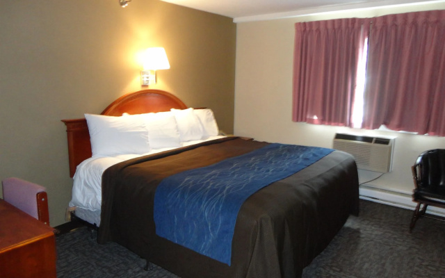 Bangor Motor Inn & Conference Center